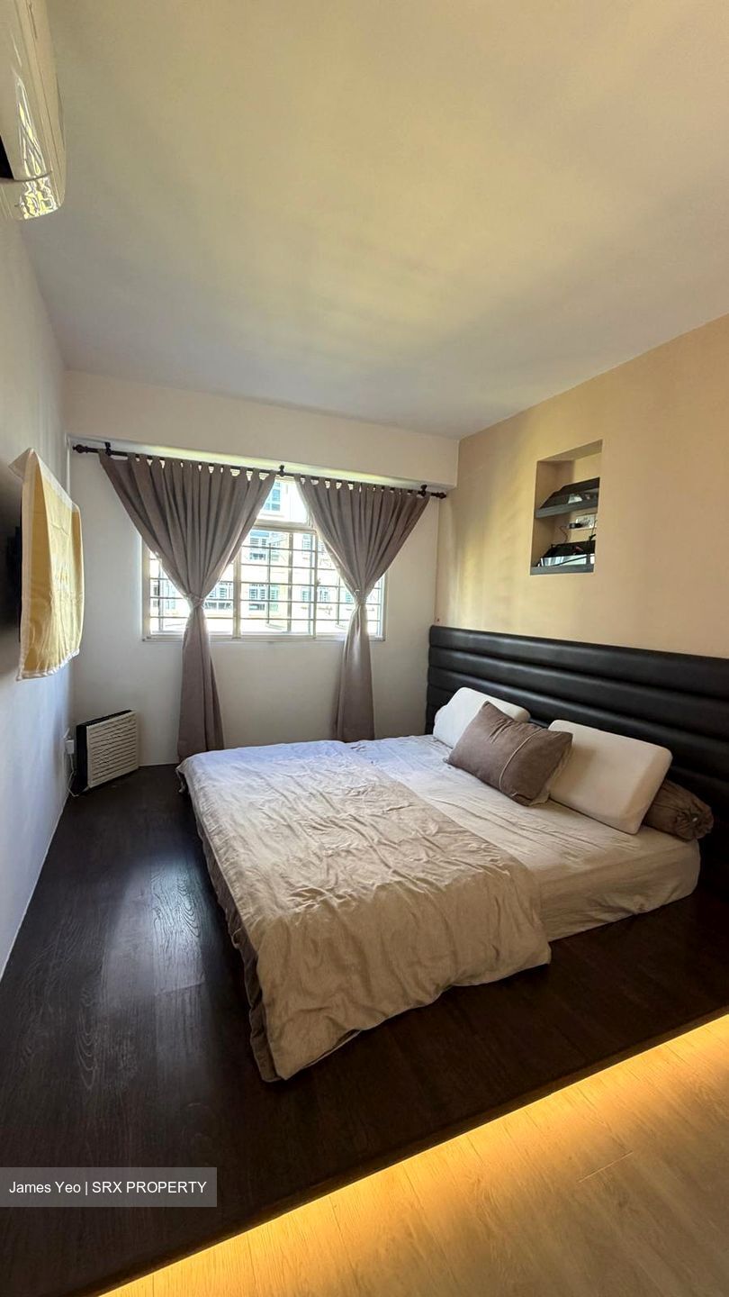 Blk 428B Floral Spring @ Yishun (Yishun), HDB 5 Rooms #513837241